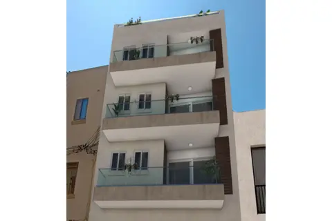 2 Bedroom Penthouse For Sale in Iklin
