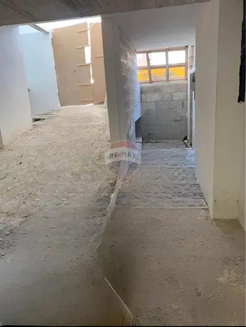 Garage (Residential) for sale in Swieqi