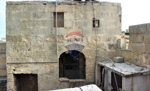 2 bedroom Farmhouse for sale in Zurrieq