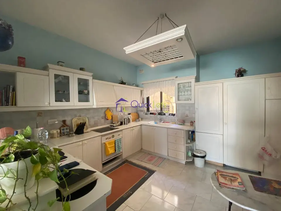 3 bedroom Apartment to rent in Ta' Xbiex