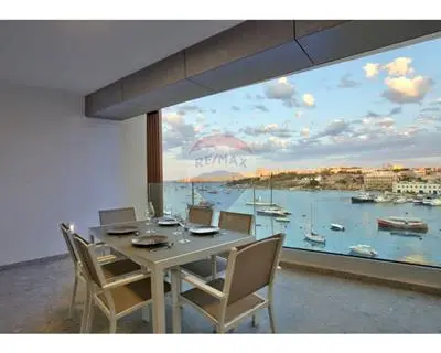 2 bedroom Apartment to rent in Sliema