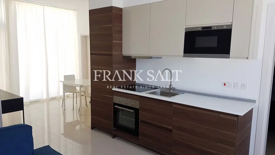 Sliema, Furnished Penthouse