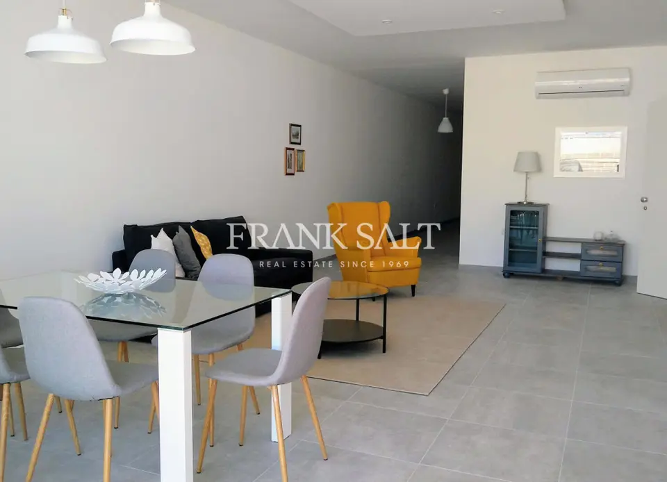 Swieqi, Furnished Apartment