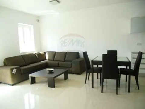 2 bedroom Apartment to rent in Sliema