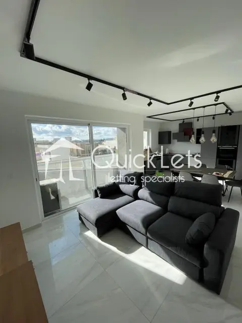 2 bedroom Apartment to rent in Iklin