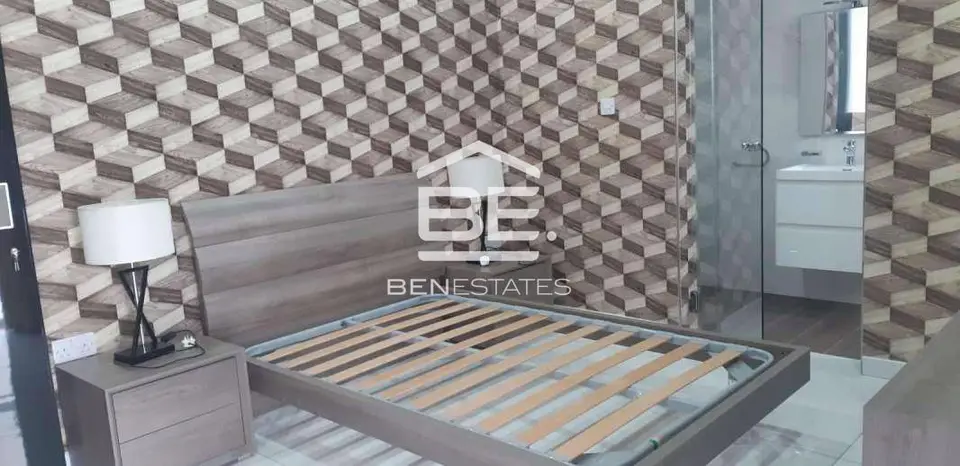 3 bedroom Penthouse to rent in St. Julians