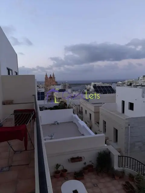 2 bedroom Penthouse to rent in Mellieha