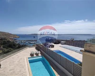 4 bedroom Apartment for sale in Gozo - Ghajnsielem