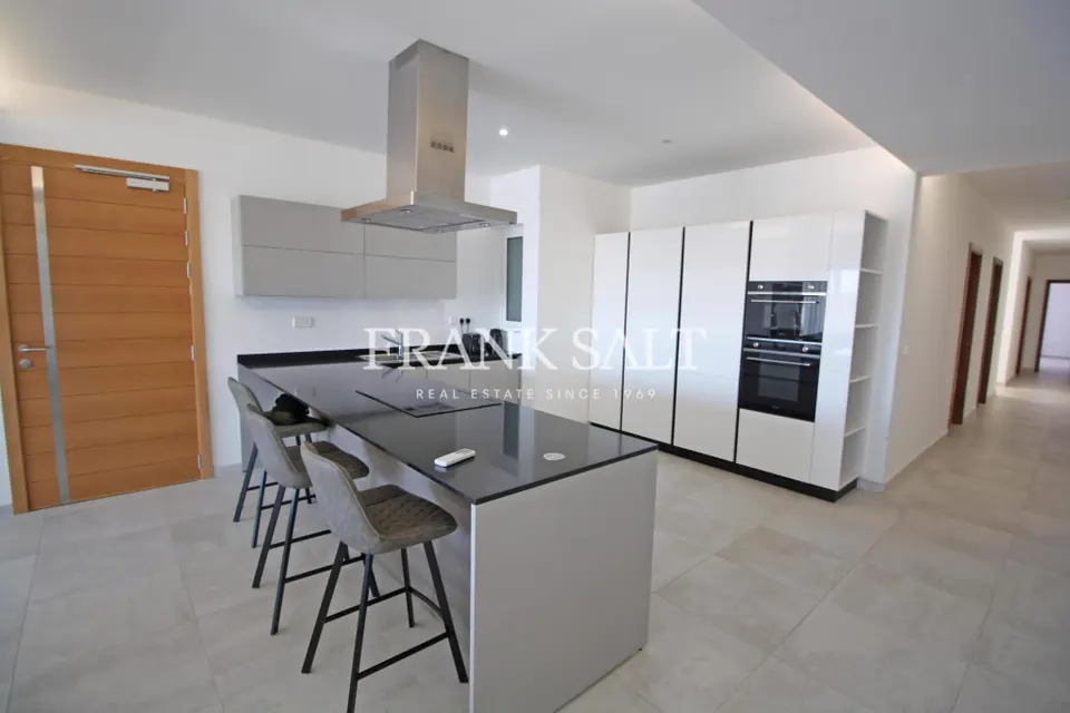 Sliema, Furnished Apartment
