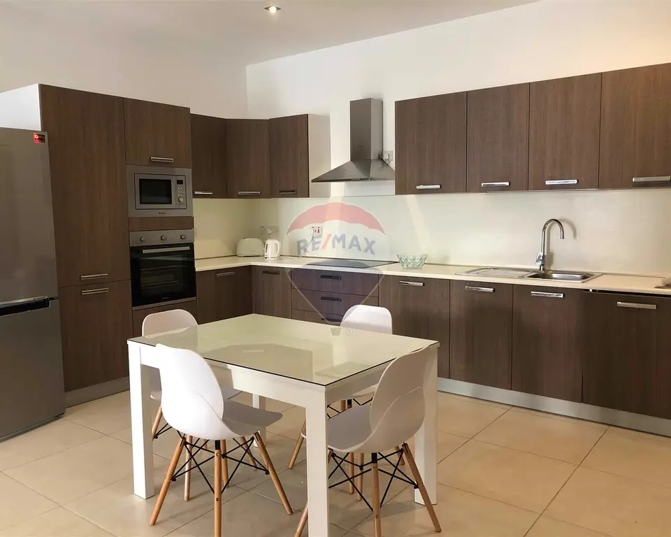 2 bedroom Apartment to rent in St Julian's