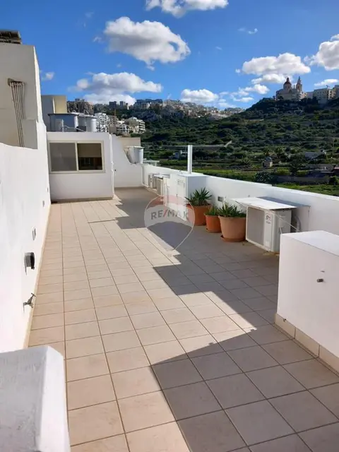 2 bedroom Penthouse for sale in Mellieha