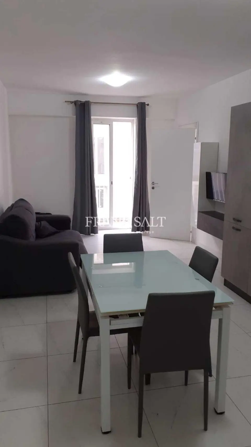 Gzira, Apartment