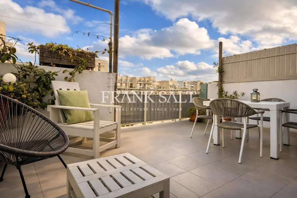 St Julians, Furnished Apartment