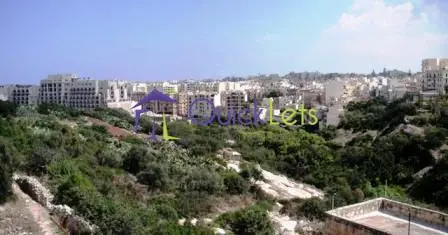 3 bedroom Penthouse to rent in St. Julians