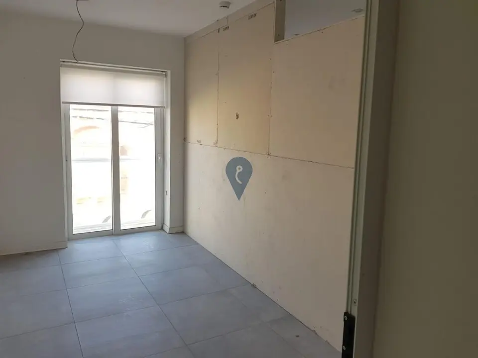 Retail / Shops / Clinic for sale in Mosta