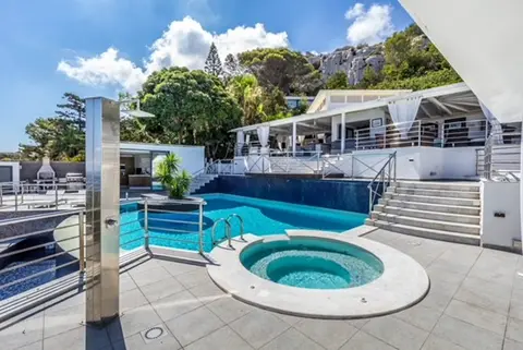 3 Bedroom Detached Villa For Sale in Mellieha