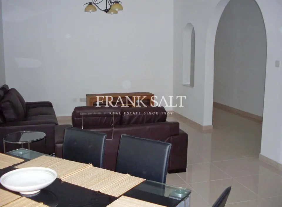 Swieqi, Furnished Apartment