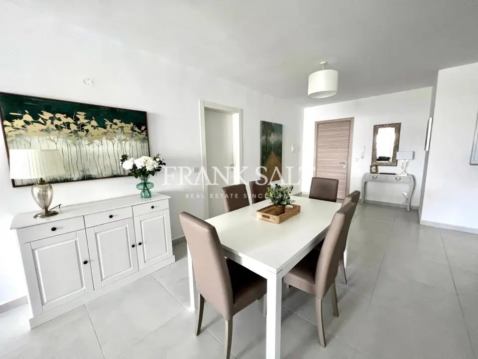 St Julians, Apartment