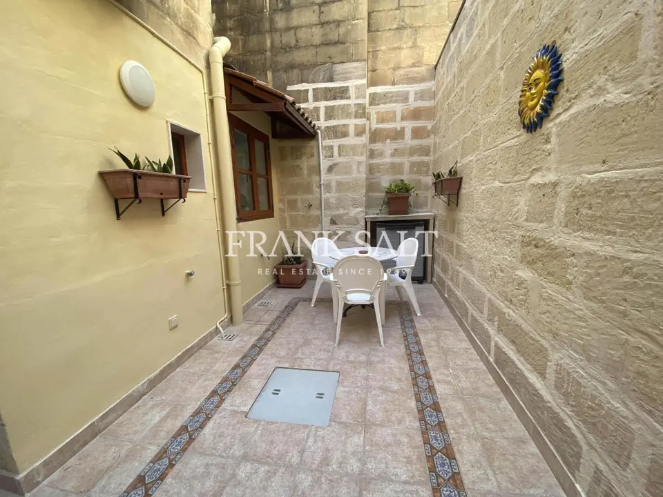 Sliema, Townhouse