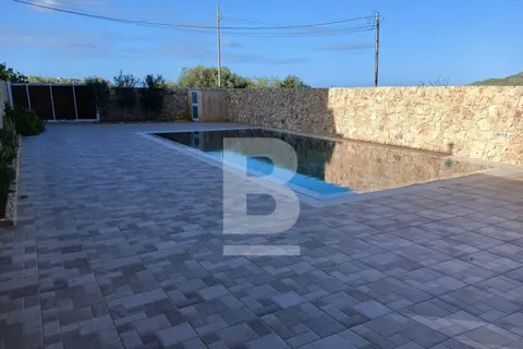 6 Bedroom Villa For Sale in Gozo - Gharb