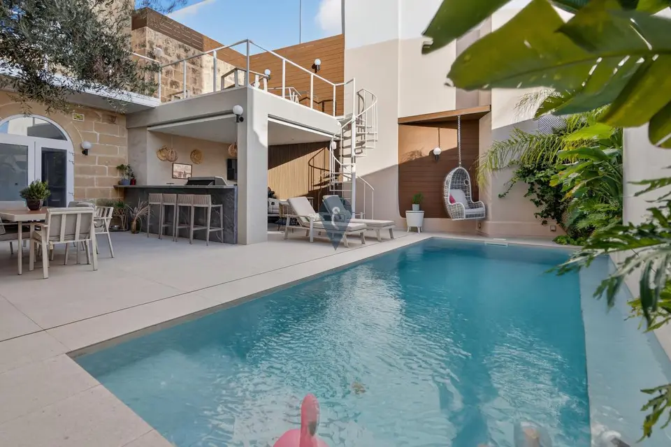 4 bedroom House of Character for sale in Qrendi