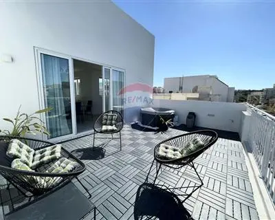 3 bedroom Penthouse to rent in Swieqi