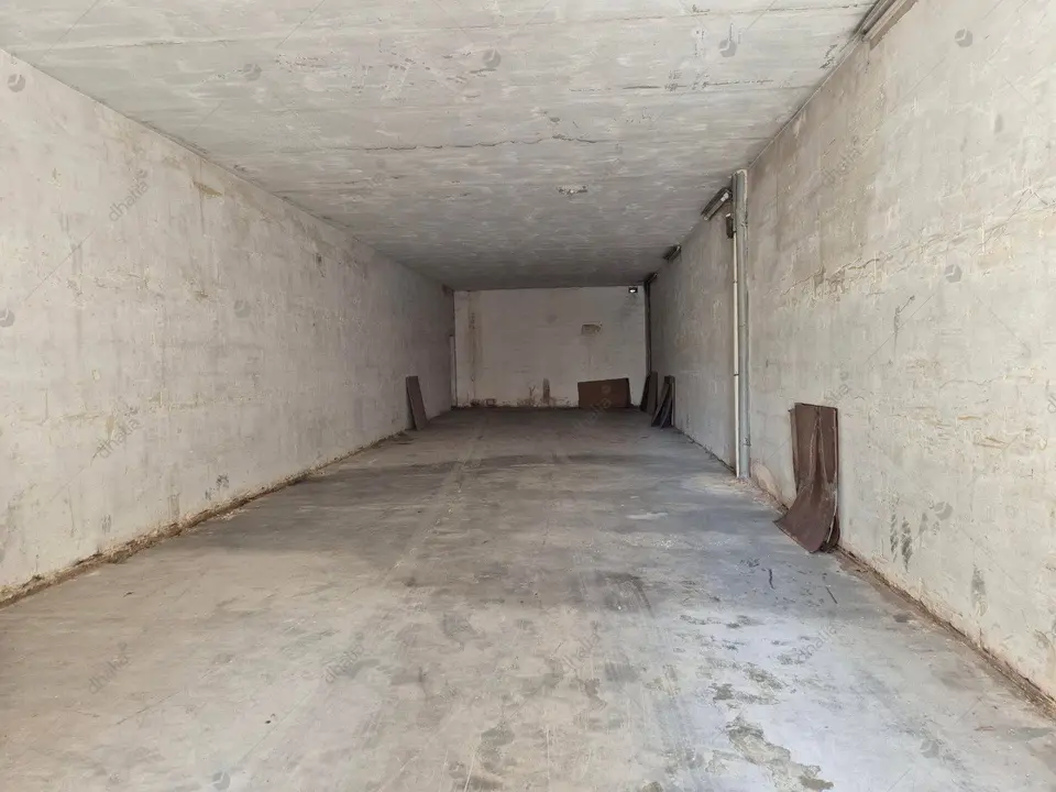 Garage to rent in Hamrun
