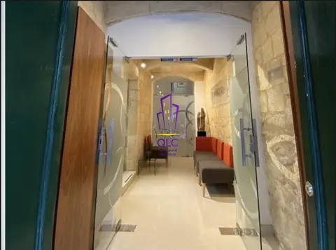 Office to rent in Valletta