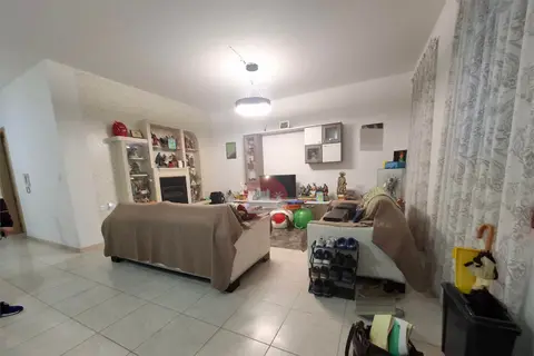 3 Bedroom Maisonette For Sale in Ghaxaq
