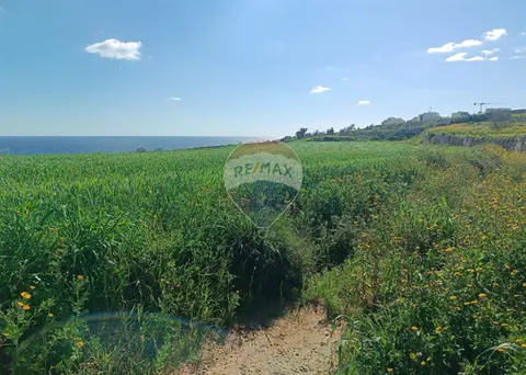 Land for sale in Zabbar