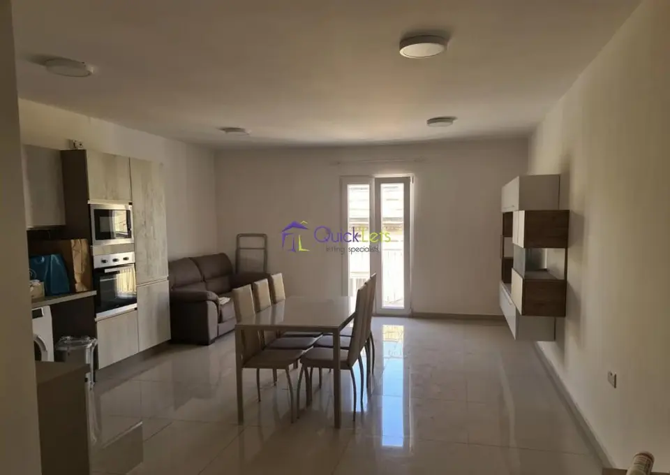 2 bedroom Apartment to rent in Hamrun