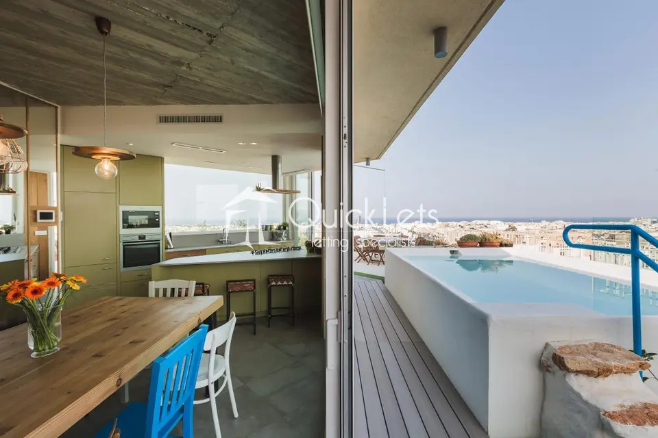 3 bedroom Penthouse to rent in San Gwann