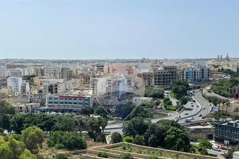 3 Bedroom Penthouse For Sale in Swatar