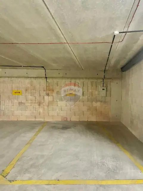 Garage (Residential) for sale in St Julian's