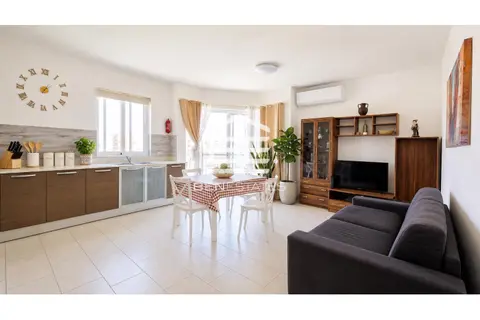 3 Bedroom Apartment For Sale in Mellieha