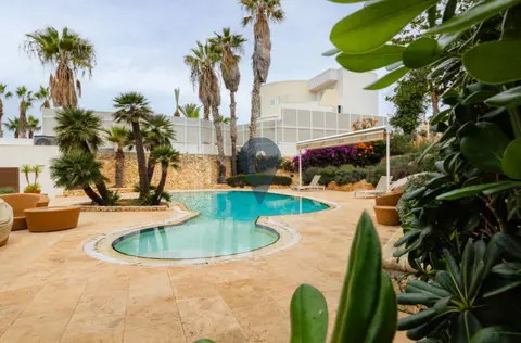 4 bedroom Detached Villa for sale in Madliena
