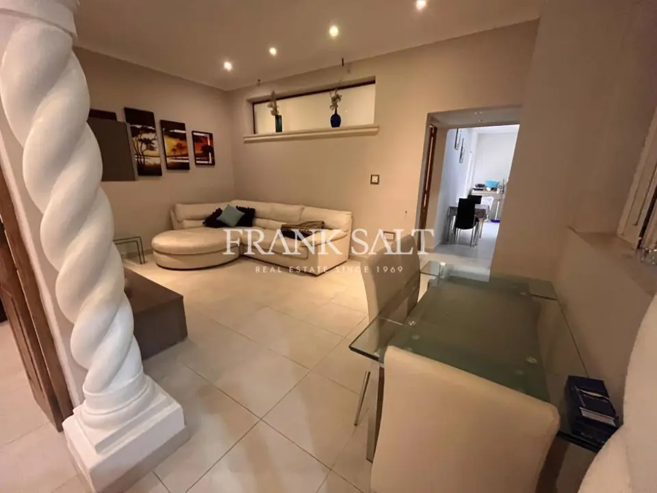 Senglea, Furnished, Maisonette