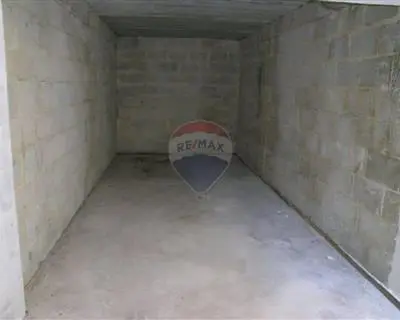 Garage (Residential) for sale in Msida