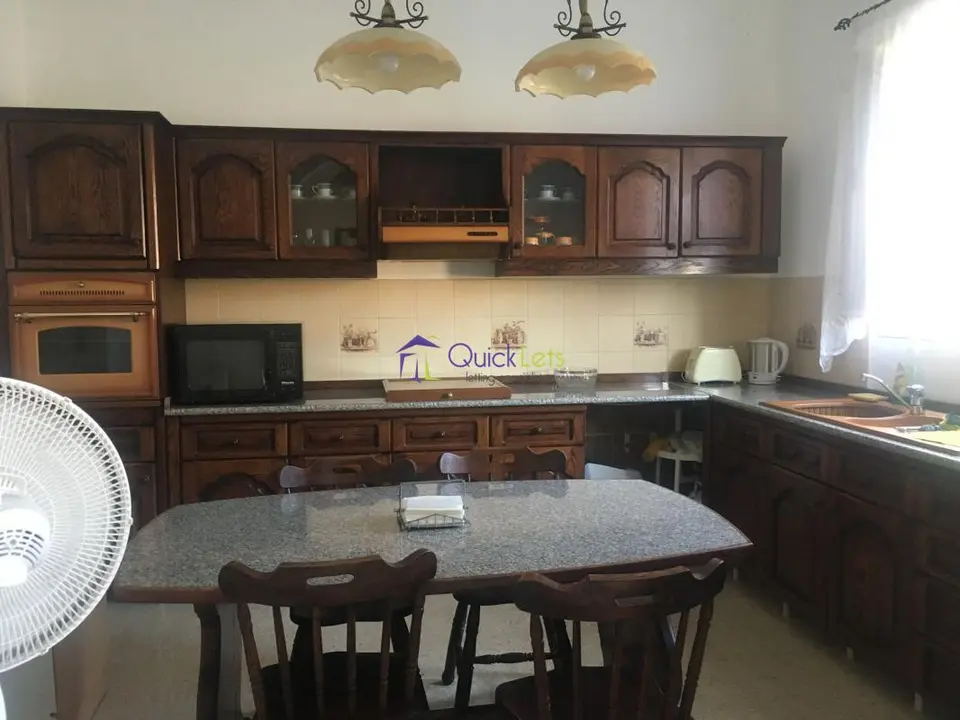 2 bedroom Apartment to rent in Gozo - Rabat (Victoria)