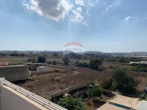 3 bedroom Villa Semi-detached for sale in Lija