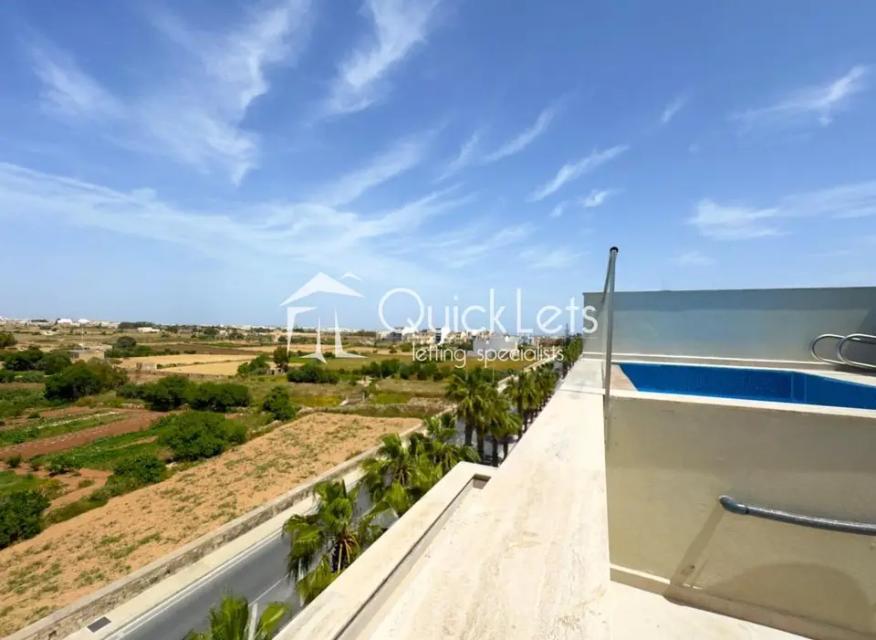 2 bedroom Penthouse to rent in Zurrieq