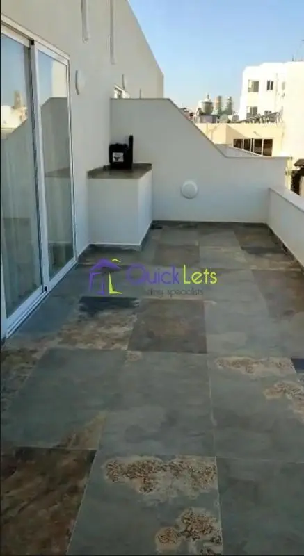 3 bedroom Penthouse to rent in Pieta