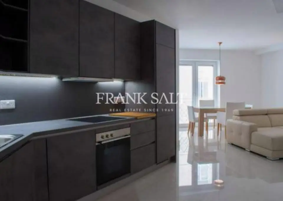 Gzira, Apartment