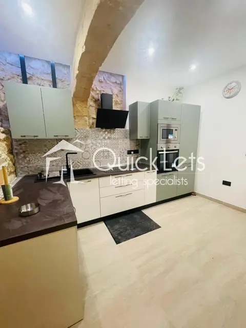 1 bedroom Maisonette to rent in Rabat