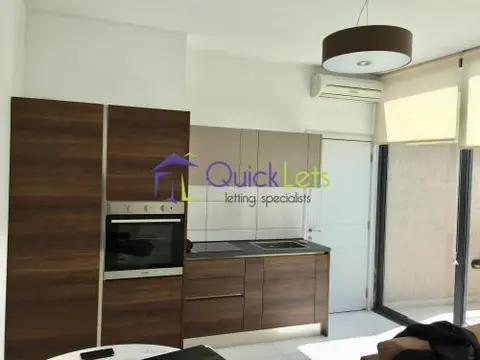 2 bedroom Penthouse to rent in Gzira