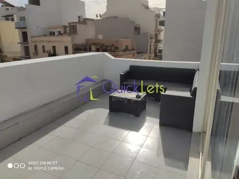 1 bedroom Penthouse to rent in Pieta