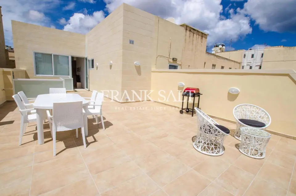 St Julians, Furnished Penthouse
