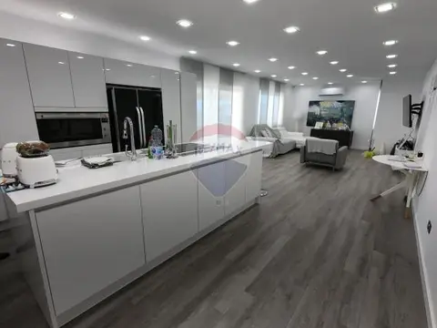 2 bedroom Penthouse for sale in San Gwann