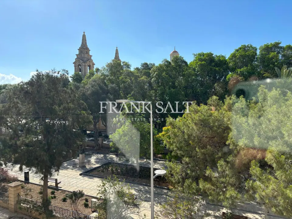 Floriana, Furnished Duplex Apartment