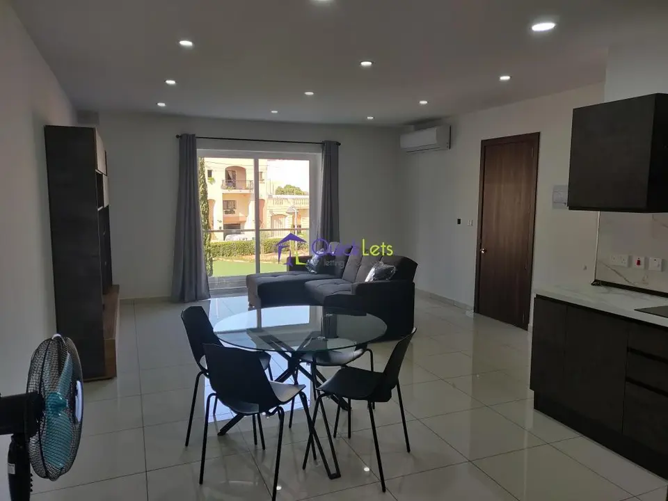 3 bedroom Apartment to rent in Tarxien
